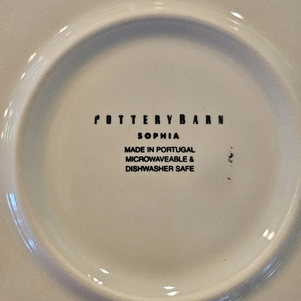 Pottery Barn Serving Bowl - Sophia